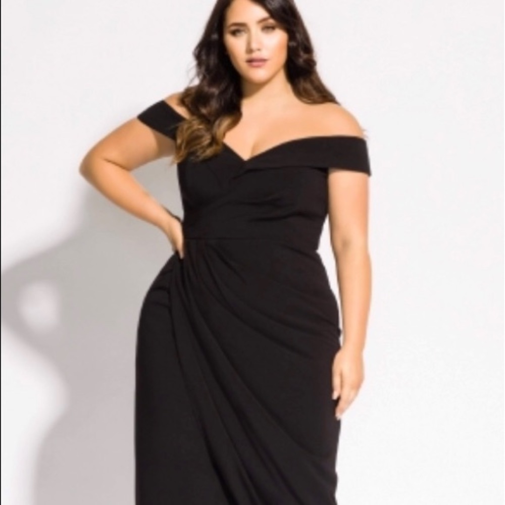 NWOT - City Chic Rippled Love Dress size 20